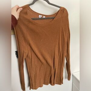 GAP Women's Sweater in Warm Brown